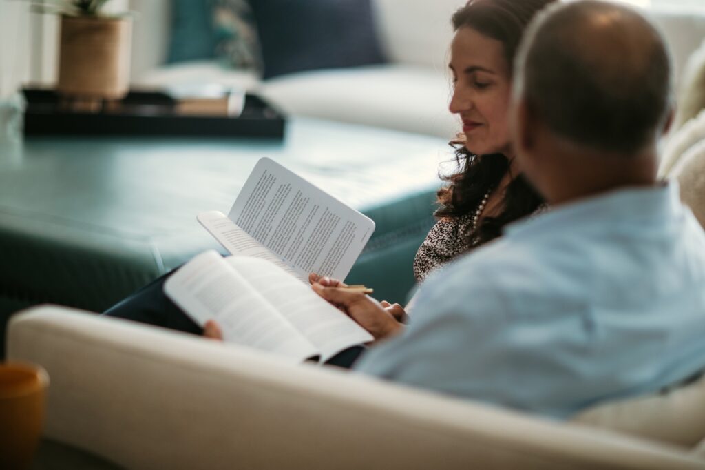 JOG Booklet Couple 16